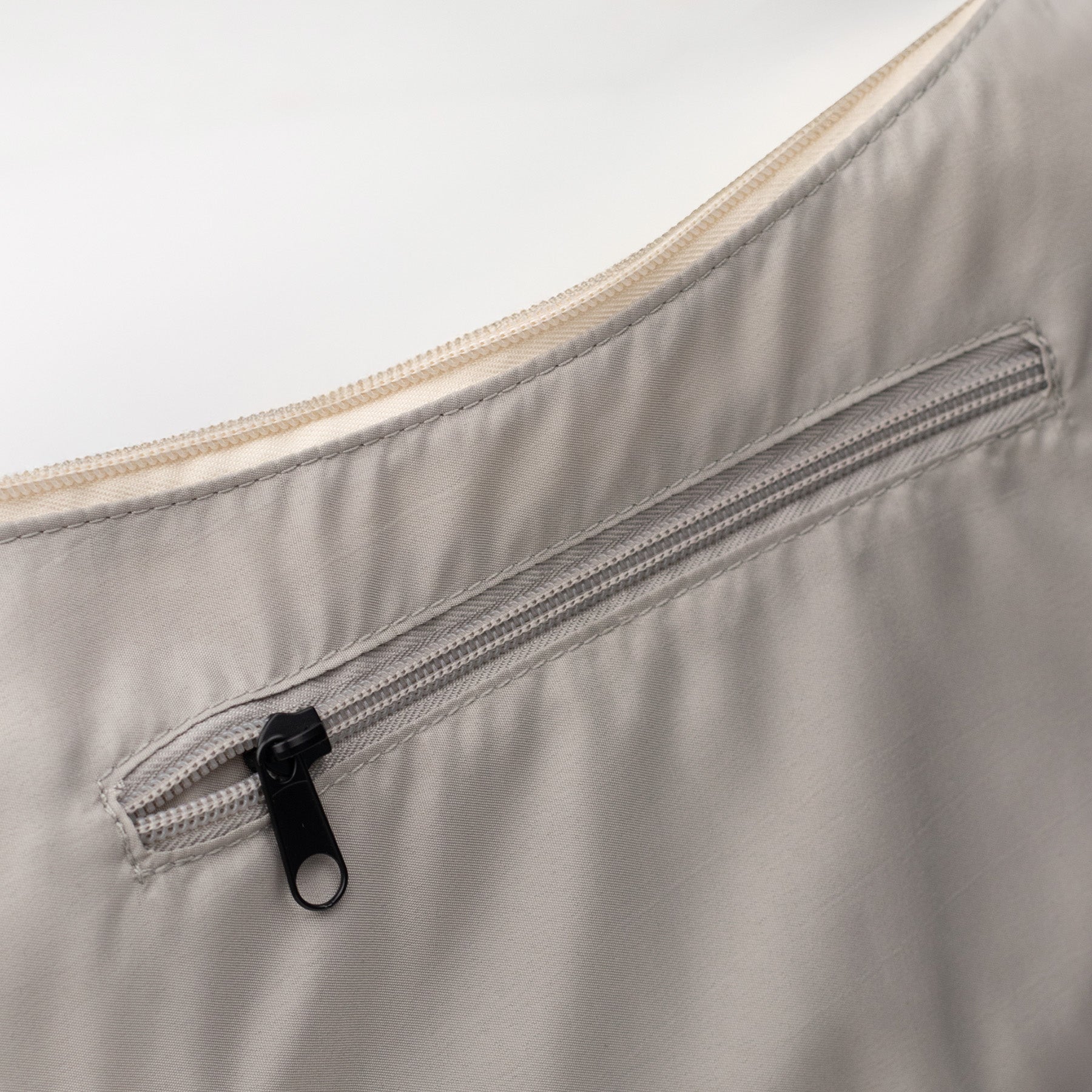 SONS OF ALOHA Half Moon Bag schwarz beige blau Umhängetasche 50142