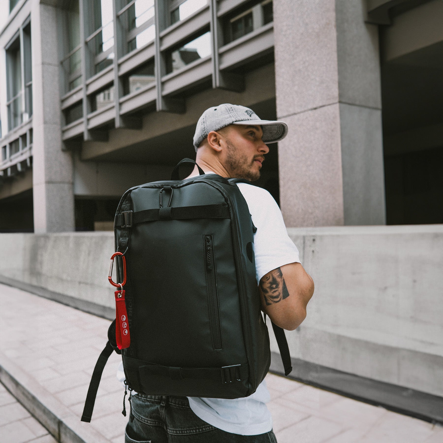 Reise-Rucksack AHI schwarz